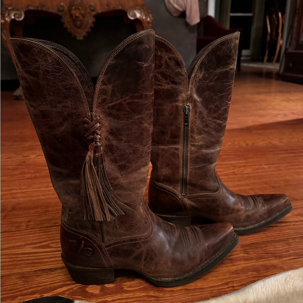 Ariat Brown Tassle Zipper Cowboy Boots